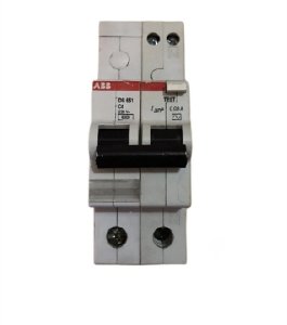 Wyłącznik różnicowo-prądowy 6 A 230 V AC prąd różnicowy 30 mA używany